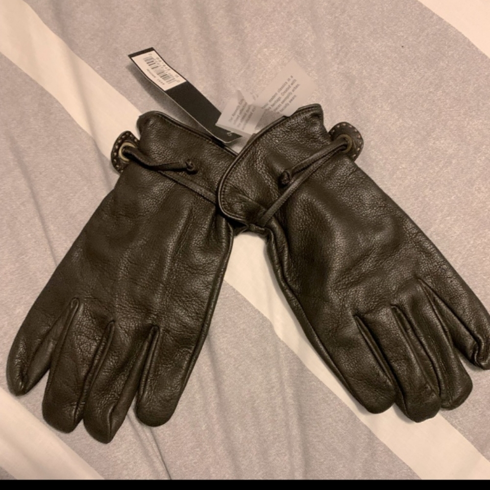 NEVER USED LEATHER KC GLOVES